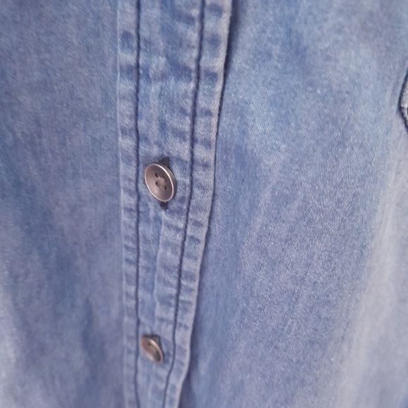 Torrid Button DownShirt - Picture 7 of 9